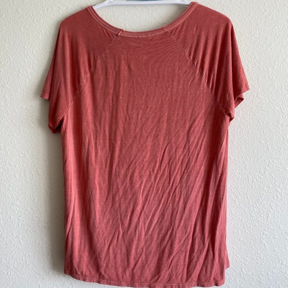 Coral American Eagle Soft and Sexy V Neck Top - Picture 2 of 7